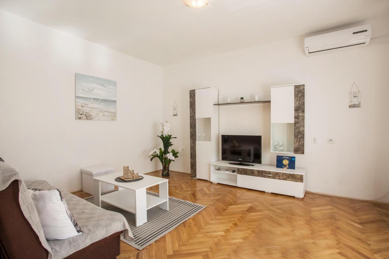 Apartment Blaz Split Extérieur photo