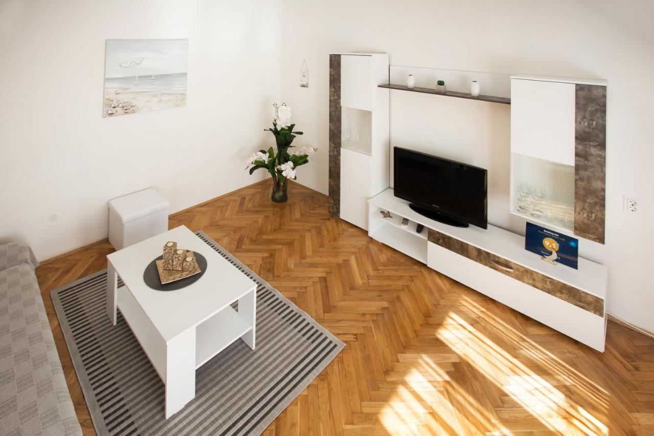 Apartment Blaz Split Extérieur photo