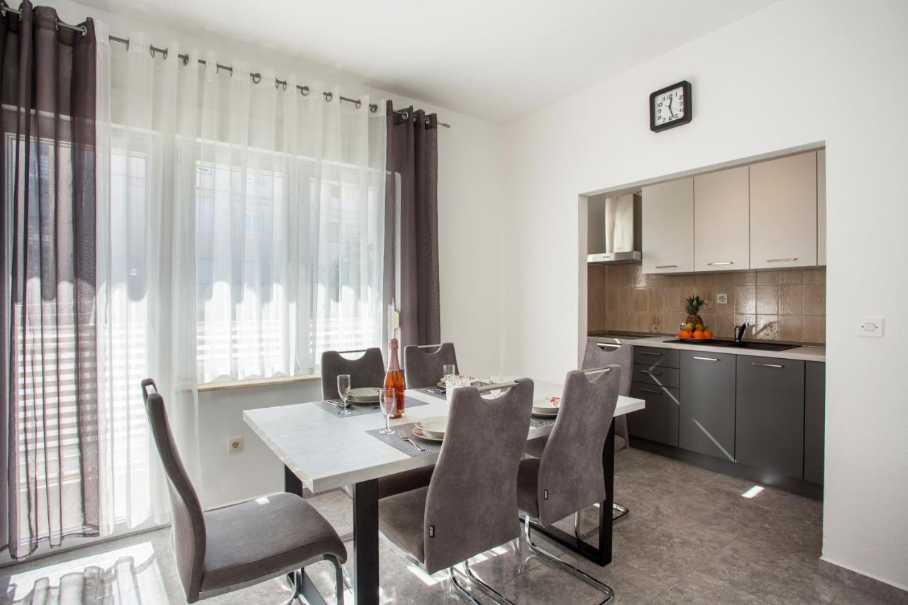Apartment Blaz Split Extérieur photo